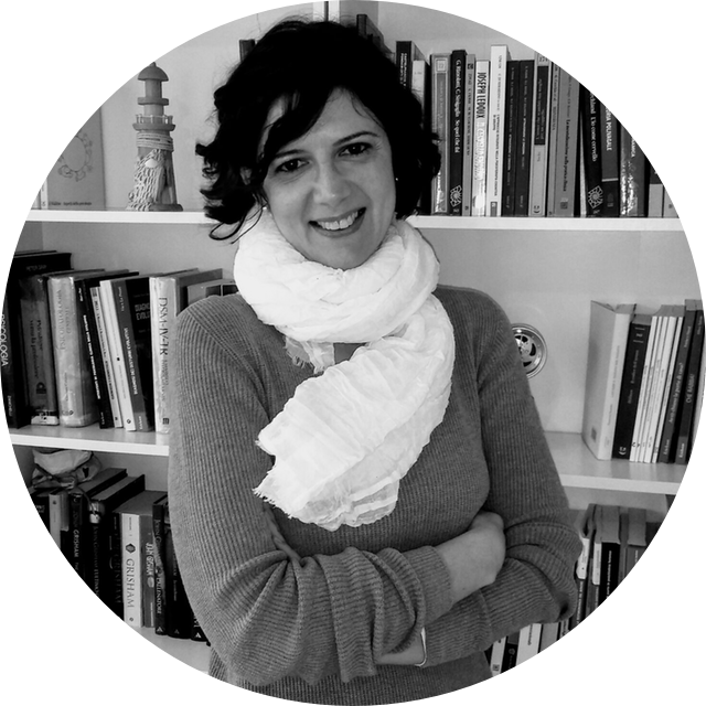 Simona Chiari, Psicologa